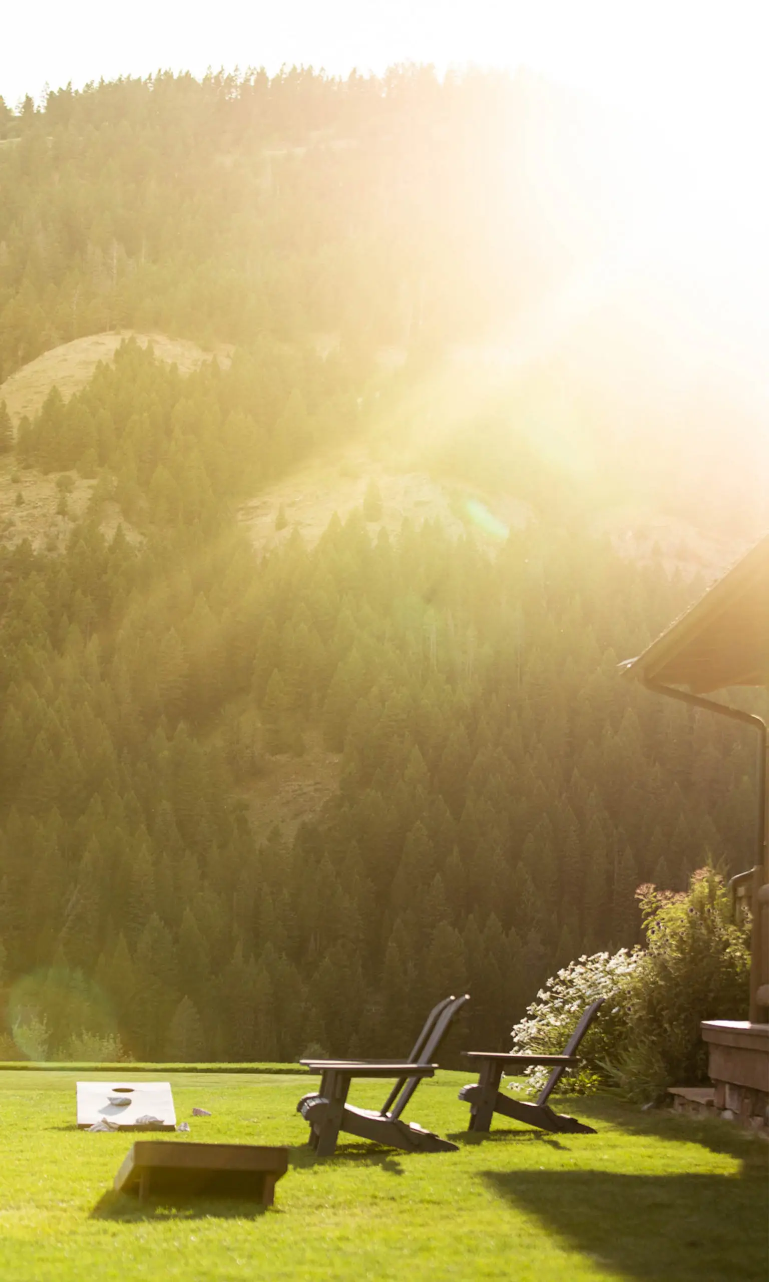 New-Thought-Snake-River-Sporting-Club-Social-Media-Photography-Cornhole-Sunset-fullscreen-vert